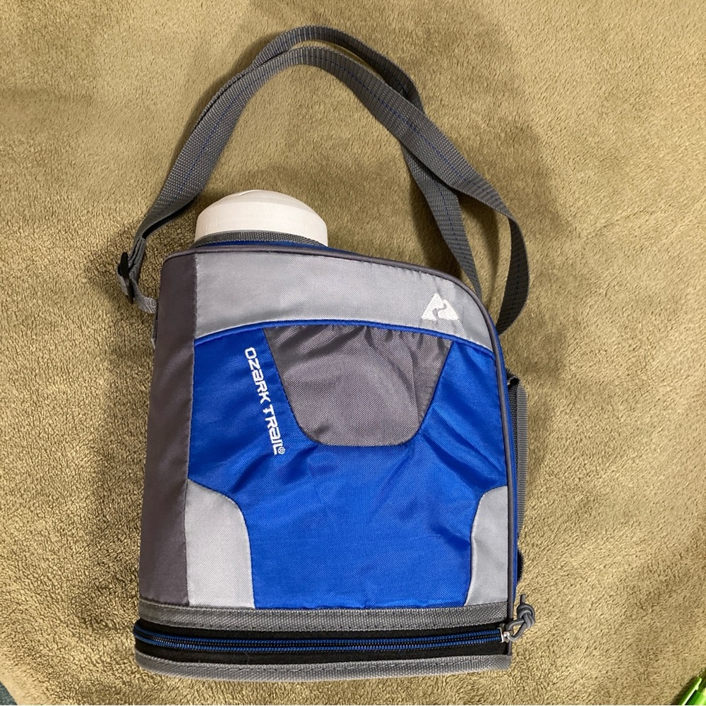 NWOT Ozark Trail Olivet Insulated Container Gray Blue
